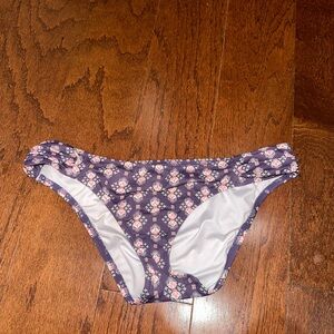Victoria’s Secret the knockout bikini bottom